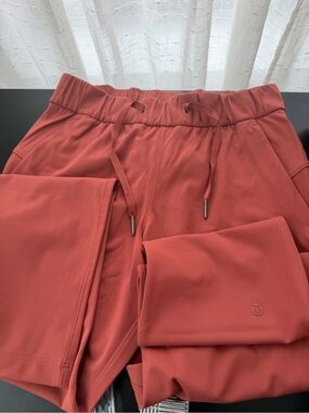 lululemon Women's Track Joggers in Rusty Coral